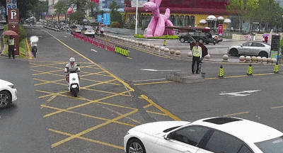 些交通安全知识家长孩子都得学九游会网址是多少划重点!这(图8) 些交通安全知识家长孩子都得学九游会网址是多少划重点!这(图8)